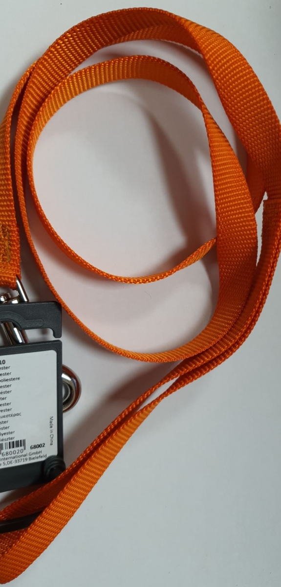 LEASH LONDON 15/110 POLYESTER 