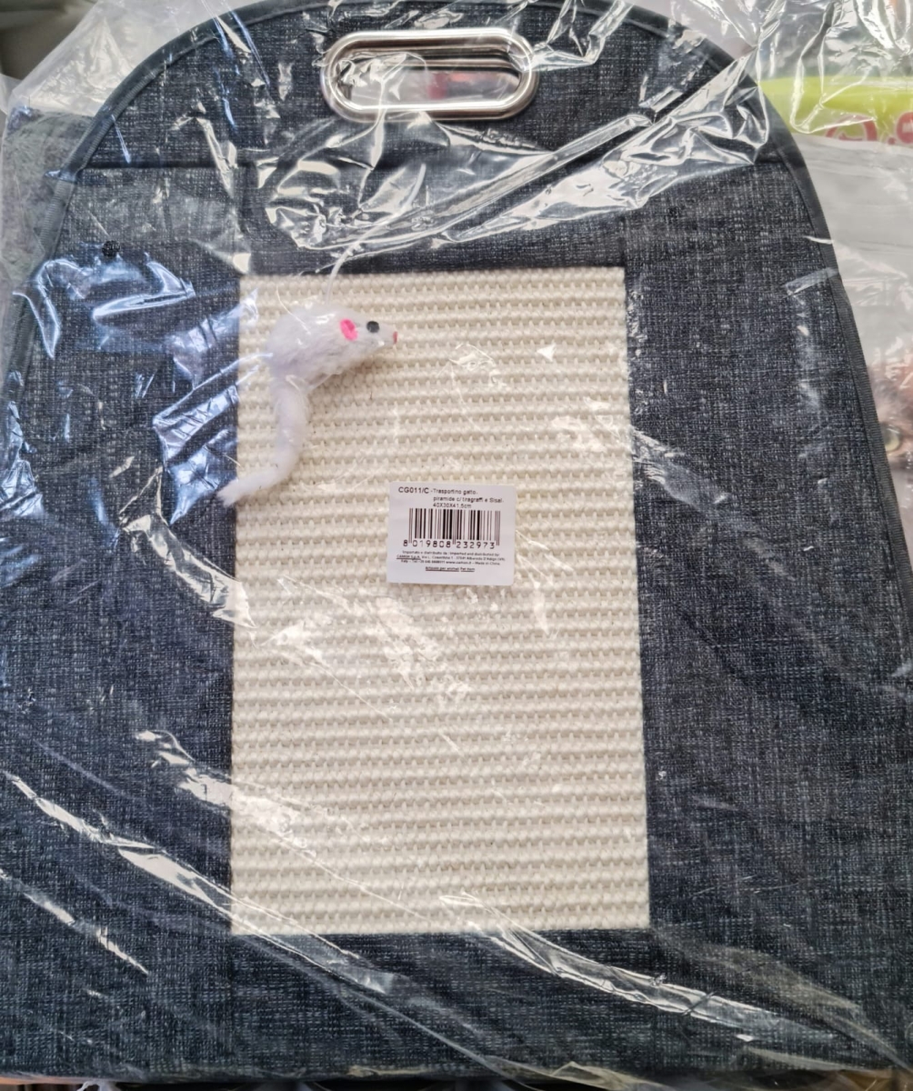 CAMON TRASPORTINO CUCCIA GATTO PIRAMIDE CON TIRAGRAFFI E SISAL 