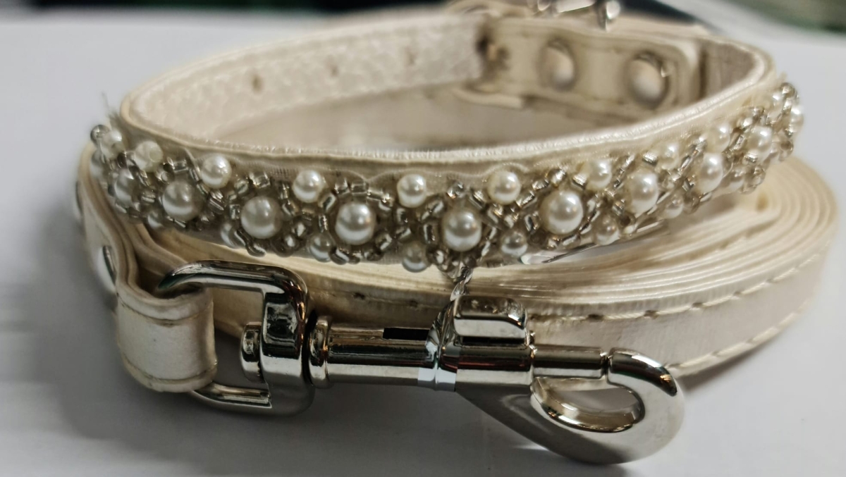 CROCI PARURE VANITY PERLE BIANCHE COLLARE + GUINZAGLIO 