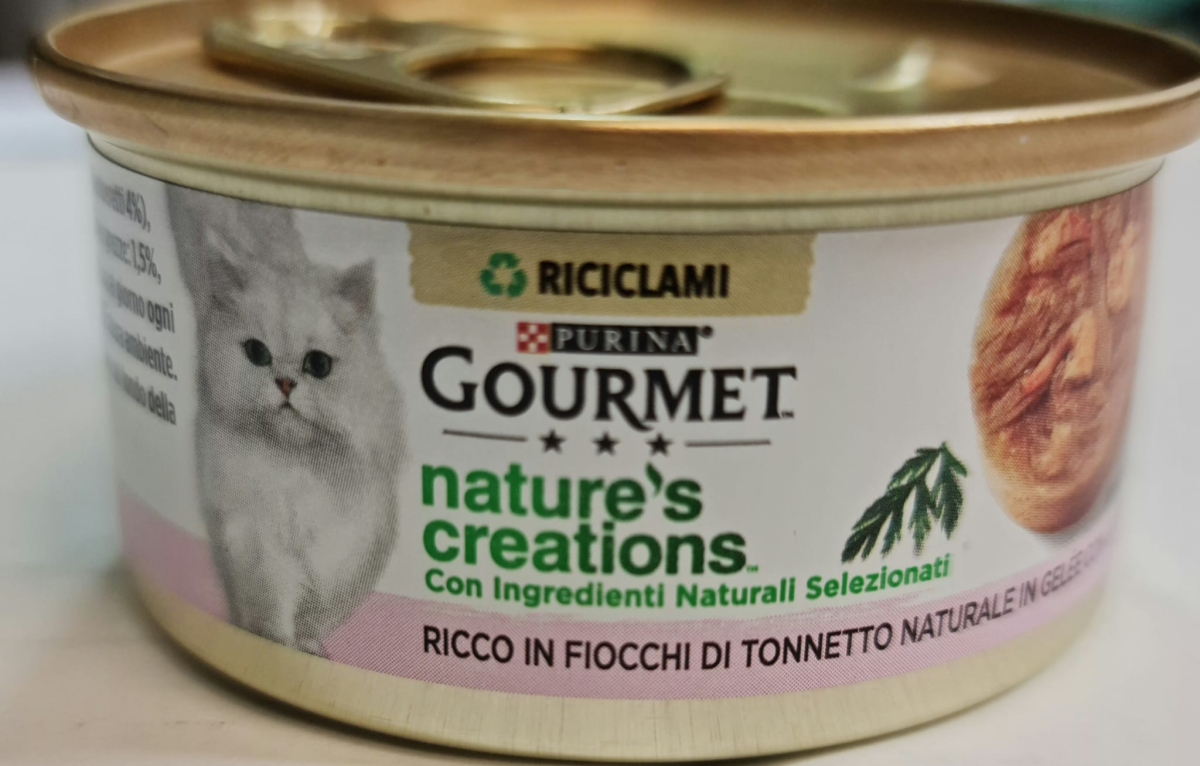 NESTLE' PURINA  GOURMET NATURE'S CREATIONS RICCO IN FIOCCHI DI TONNETTO NATURALE IN GELEE CON GAMBERETTI 