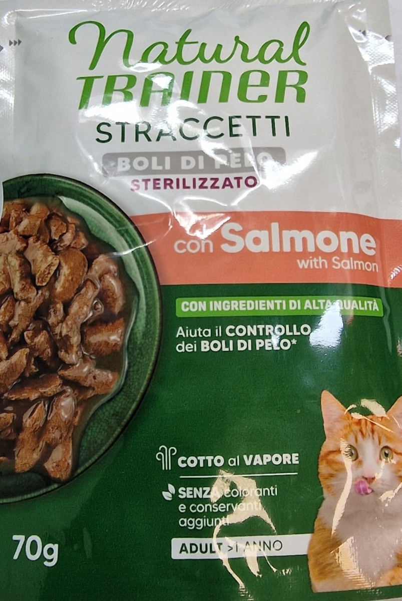 NATURAL TRAINER STRACCETTI BOLI DI PELO STERILIZZATO CON SALMONE 