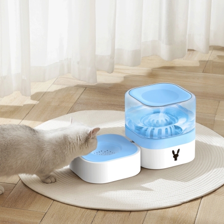 NOBLEZA DISTRIBUTORE D'ACQUA PER CANI E GATTI AUTOMATICO CON FILTRO LT 1,8 Cani e Gatti