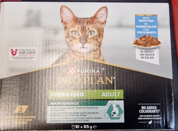 NESTLE' PURINA PRO PLAN STERILISED CAT PESCE BIANCO IN SALSA Gatti